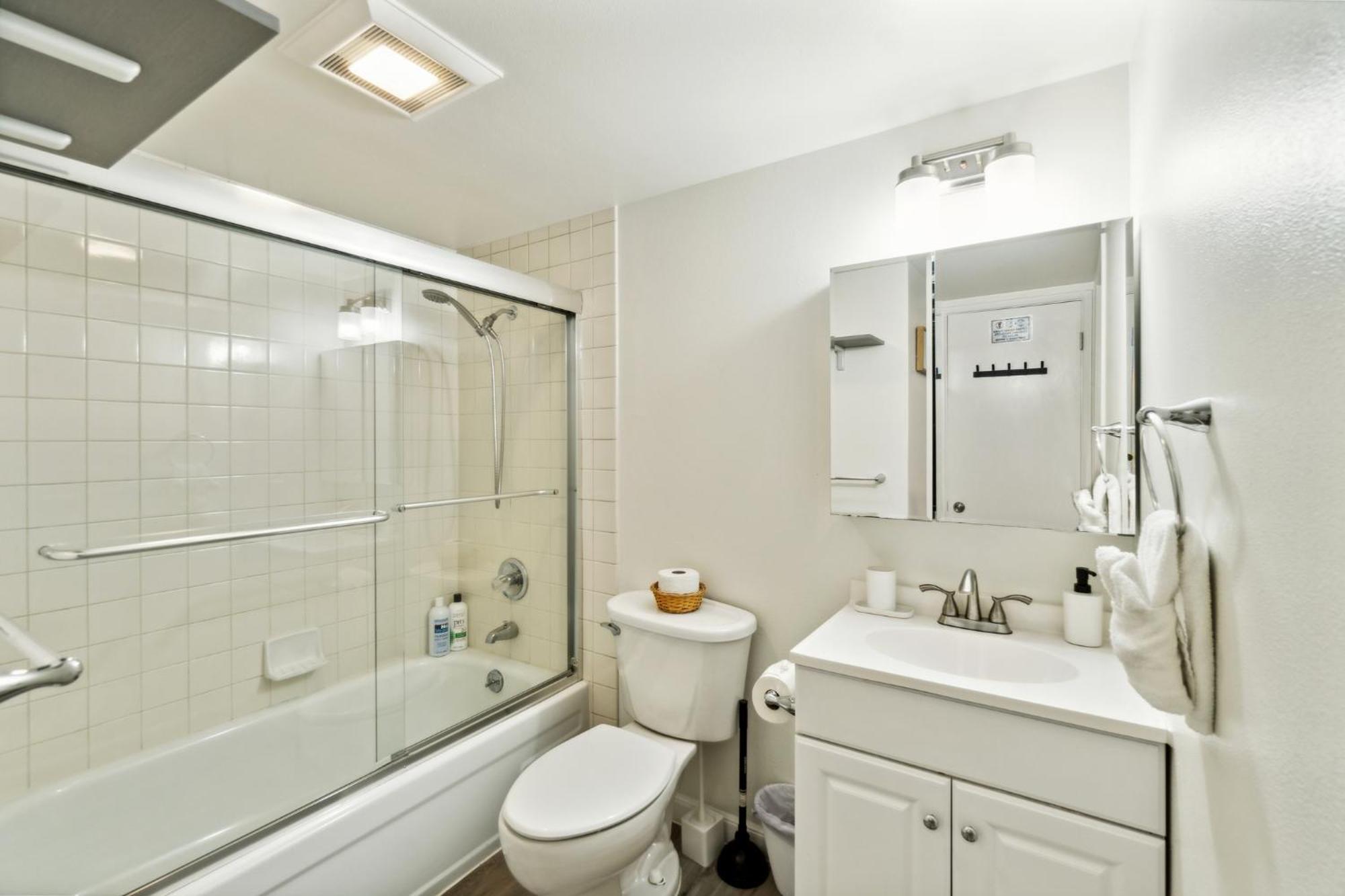 Central Bellevue Guesthouse Экстерьер фото
